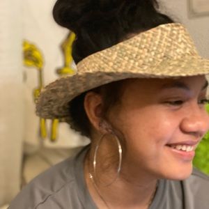 Meet your Posher, Alberta